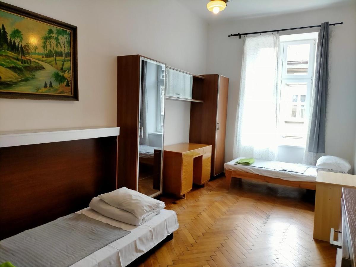 Apartment Wielopole 9
